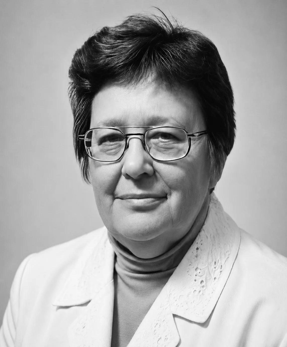 Myra Estrin Levine